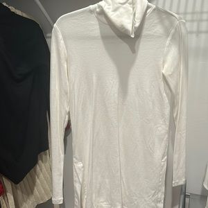 White JJill turtleneck- size xs.
